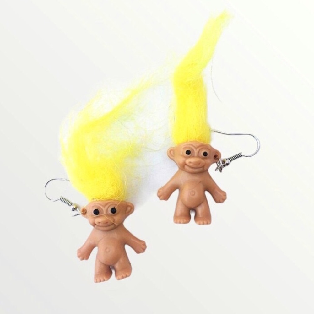 ✨3/$38 New Retro 90s Trolls Troll Doll Drop Dangle Earrings ~ Nostalgia Toy 80’s - Picture 2 of 7